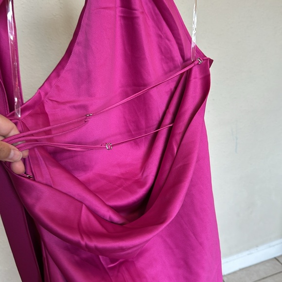 House of CB 'Aida' hot Pink Satin Mini Dress NWOT Size M - Picture 8 of 12